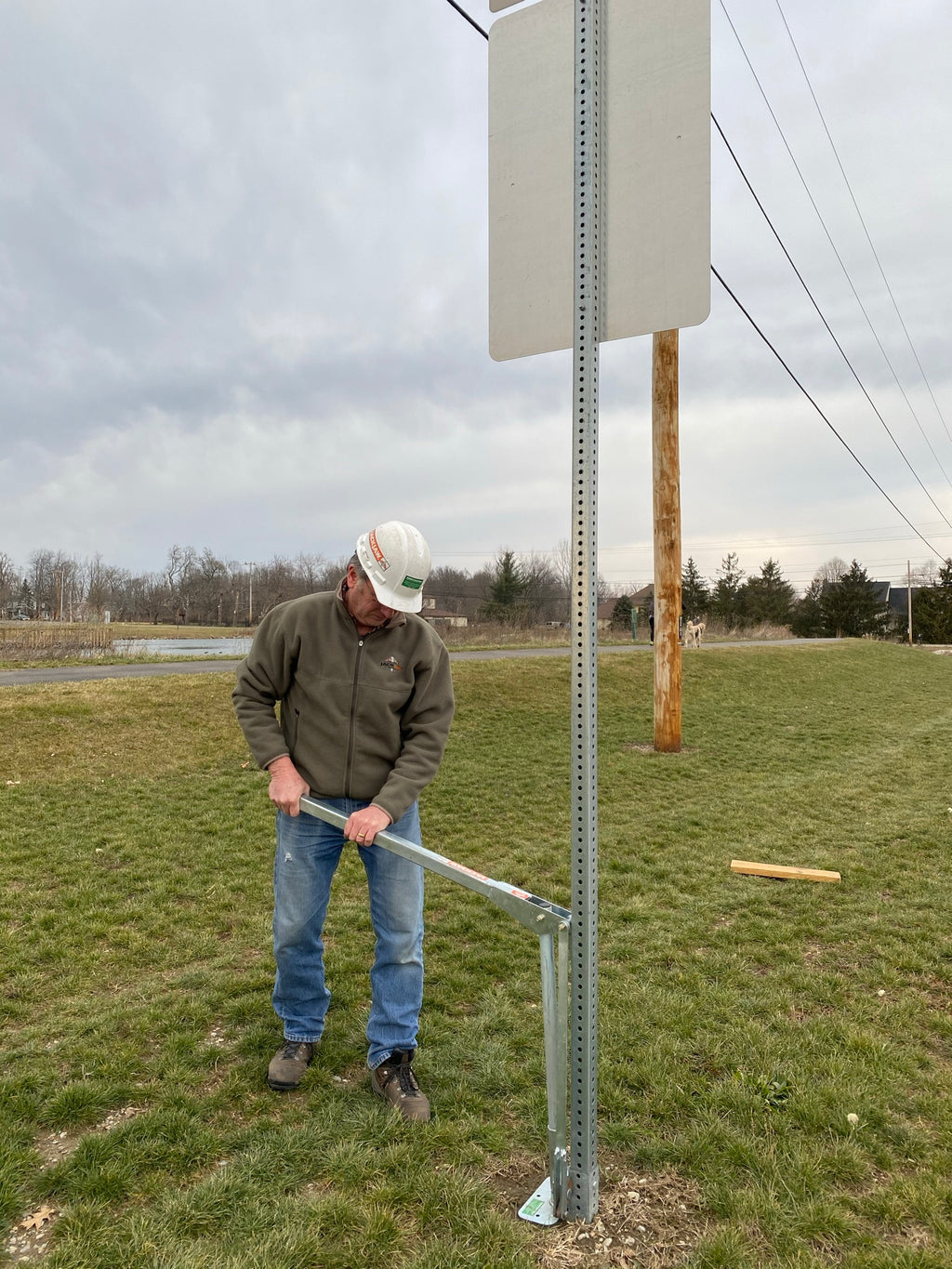 JackJaw® 304 Square Sign Post Puller 2" - 2 1/2"